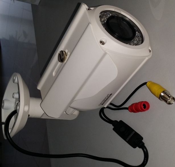 CCTV ANDAL WATERPROOF IR Camera 650TVL, Varifocal 2.8-12mm Dual